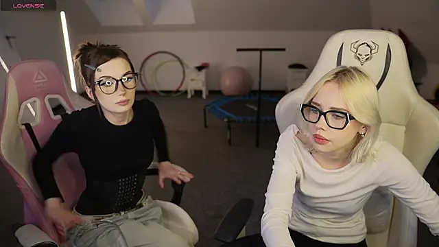 Jessica start online show from 27, 11, 2025