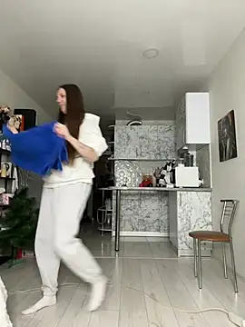 Snapshot of Amy__Leee_ chatting on 12, 4, 2026 Amy Leee online show from 12, 4, 2026