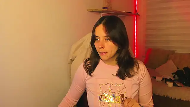 Emily Lindey online show from 10, 11, 2025