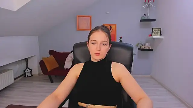 AnneWilsonn online show from 23, 4, 2026