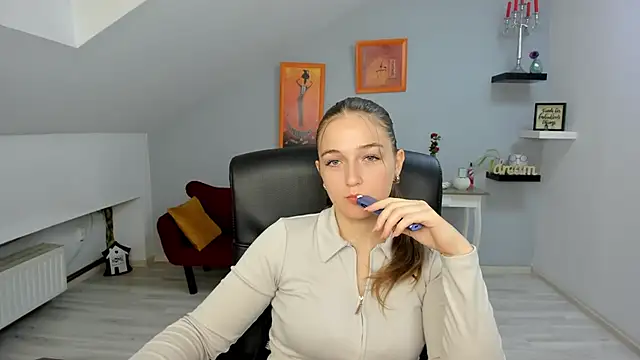 AnneWilsonn online show from 24, 10, 2025