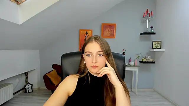 AnneWilsonn online show from 7, 11, 2025