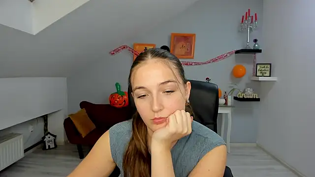 AnneWilsonn online show from 30, 10, 2025