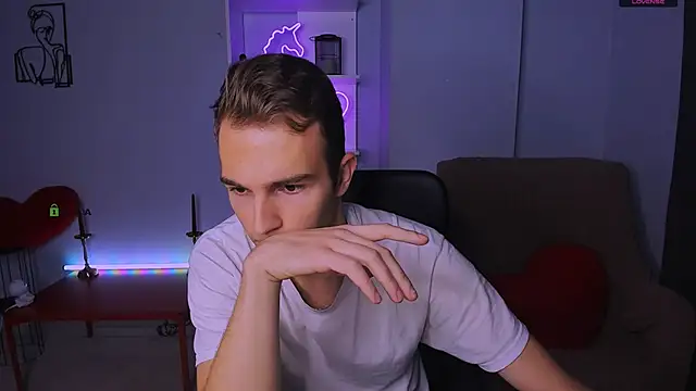 astren villo online show from 13, 11, 2025