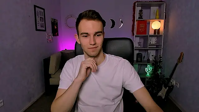 astren villo online show from 4, 3, 2026