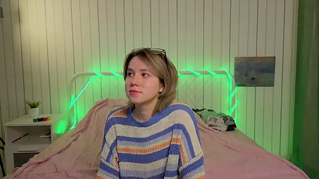 AlisiaEthen online show from 27, 11, 2025