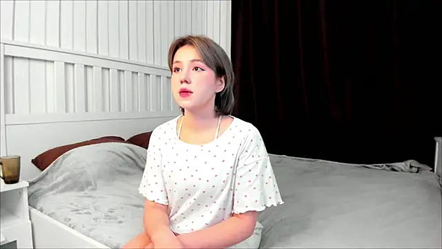 AlisiaEthen online show from 20, 10, 2025