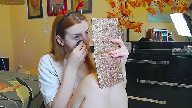 MeganNewCat online show from 19, 12, 2025