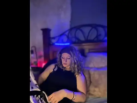 queenkelly1234 online show from 8, 4, 2026