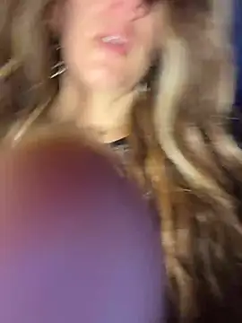 queenkelly1234 online show from 4, 12, 2025