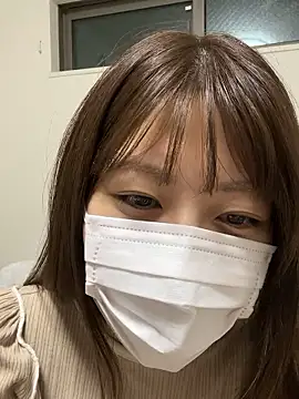 Snapshot of ichika_2_ chatting on 19, 10, 2025 ichika 2 online show from 19, 10, 2025