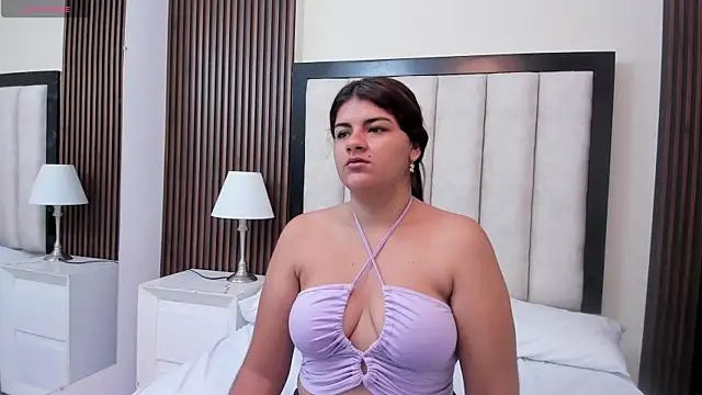 Snapshot of AMANDA_HOTXXX chatting on 18, 10, 2025 AMANDA HOTXXX online show from 18, 10, 2025