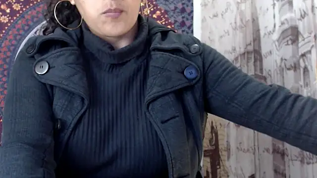 Lucyy Naugthy online show from 19, 2, 2026