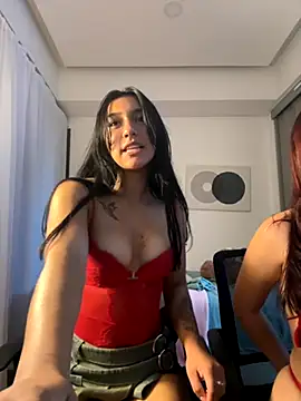 Snapshot of Nahomy_cute1 chatting on 30, 11, 2025 Nahomy cute1 online show from 30, 11, 2025