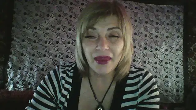 Lia Ray online show from 1, 12, 2025