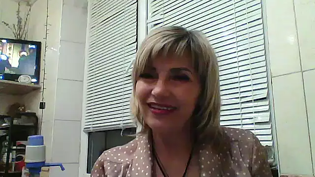 Snapshot of Lia_Ray chatting on 15, 10, 2025 Lia Ray online show from 15, 10, 2025