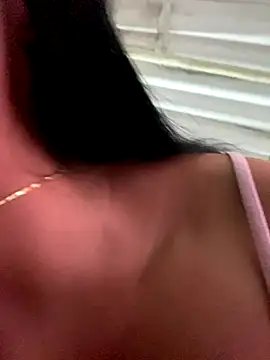 cristalxxx hott online show from 7, 11, 2025