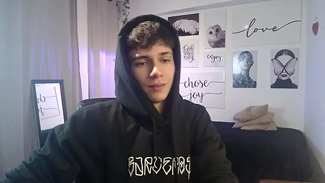 AmethystShadow17 online show from 20, 3, 2026