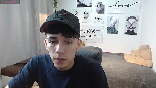 AmethystShadow17 online show from 20, 11, 2025