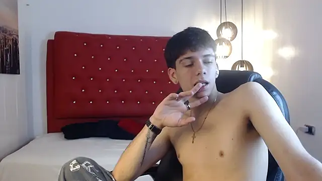 AmethystShadow17 online show from 24, 3, 2026