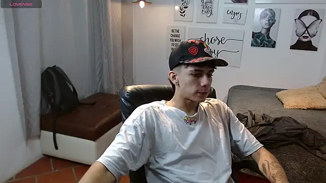 AmethystShadow17 online show from 22, 11, 2025