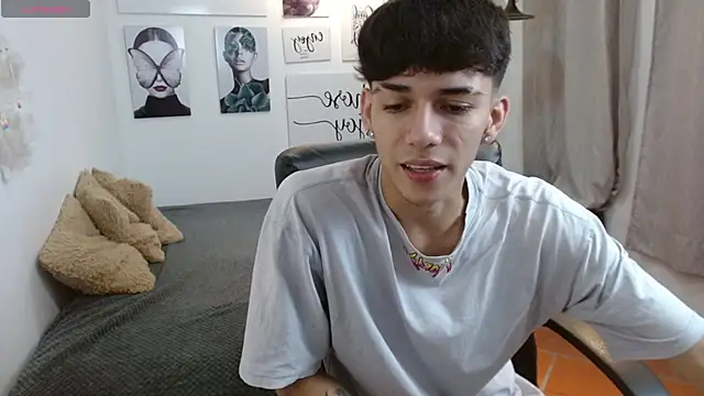 AmethystShadow17 online show from 30, 10, 2025