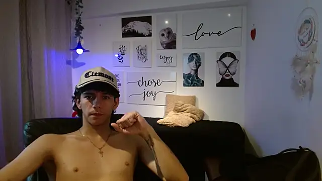 AmethystShadow17 online show from 27, 2, 2026