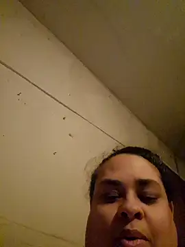 BigBusty VoluptuousMilfX online show from 31, 10, 2025