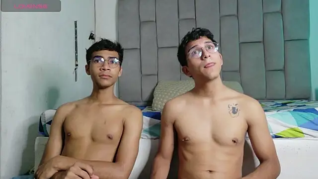 Desire4Duo online show from 30, 5, 2026