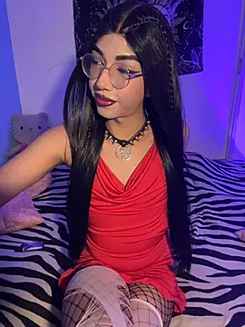 Cute Aleja online show from 27, 3, 2026