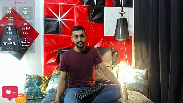 Snapshot of mike_malick chatting on 16, 10, 2025 mike malick online show from 16, 10, 2025