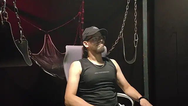 Snapshot of Amo_RodriD chatting on 14, 10, 2025 Amo RodriD online show from 14, 10, 2025