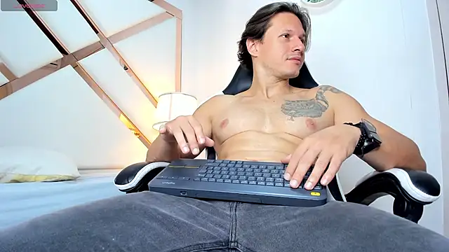Snapshot of Justin_valverde chatting on 30, 5, 2026 Justin valverde online show from 30, 5, 2026