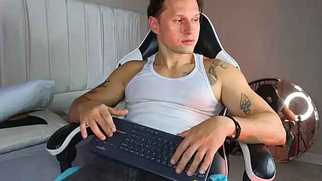 Justin valverde online show from 26, 3, 2026