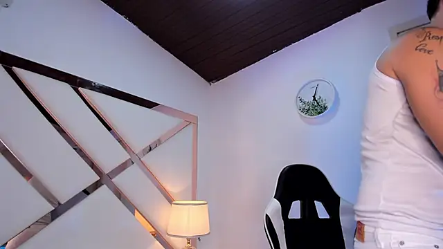 Justin valverde online show from 19, 3, 2026