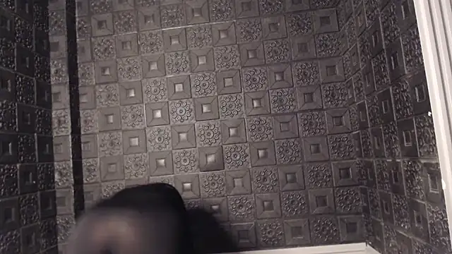 Yvonny27 online show from 17, 11, 2025