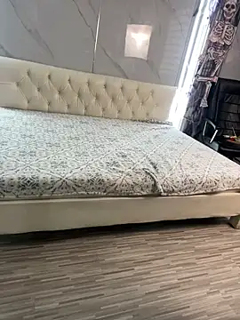 Yvonny27 online show from 12, 11, 2025