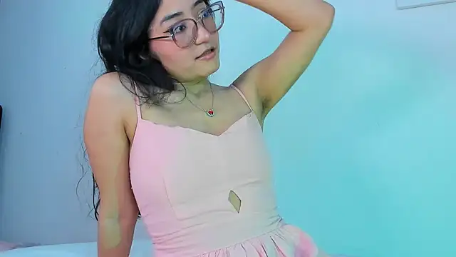 Snapshot of bellapixie chatting on 15, 10, 2025 bellapixie online show from 15, 10, 2025