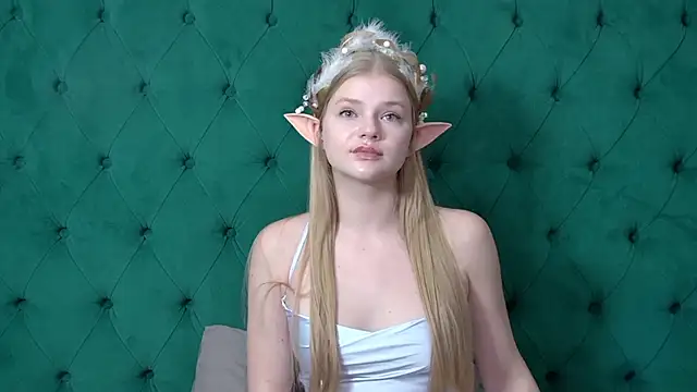 Snapshot of LilitRosen chatting on 20, 10, 2025 LilitRosen online show from 20, 10, 2025