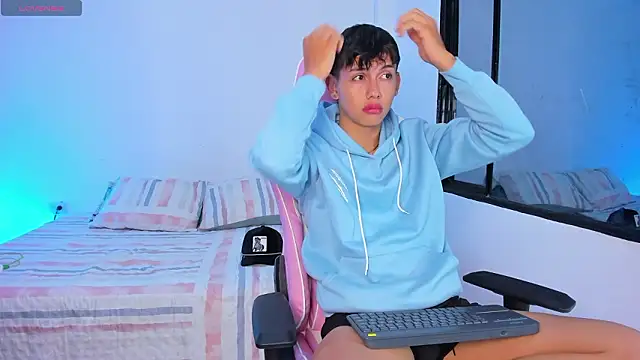 Axel Cody  online show from 5, 2, 2026