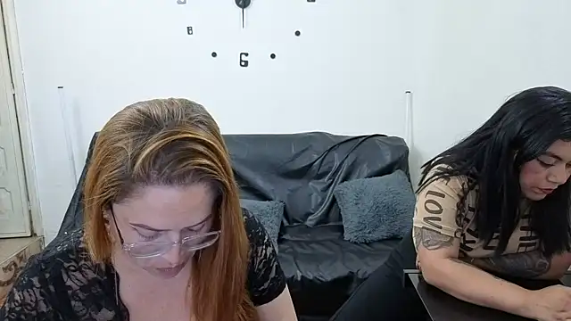 lesb milf online show from 21, 4, 2026