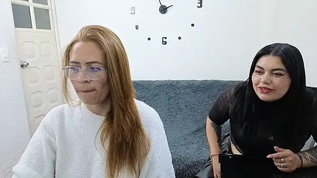 lesb milf online show from 25, 7, 2026