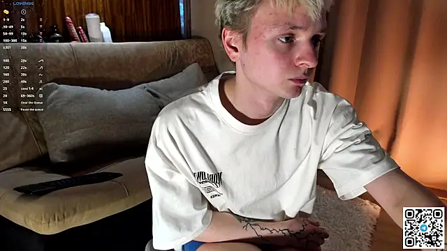 Logan mett online show from 18, 4, 2026