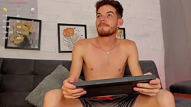 MATEO HUNTER online show from 25, 11, 2025