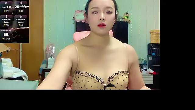 Snapshot of Mimi-777 chatting on 21, 10, 2025 Mimi-777 online show from 21, 10, 2025