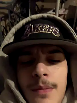 Snapshot of CarmeloA chatting on 7, 11, 2025 CarmeloA online show from 7, 11, 2025