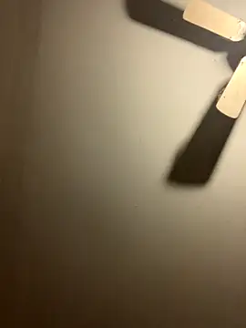 Snapshot of CarmeloA chatting on 4, 11, 2025 CarmeloA online show from 4, 11, 2025