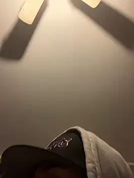 Snapshot of CarmeloA chatting on 3, 11, 2025 CarmeloA online show from 3, 11, 2025