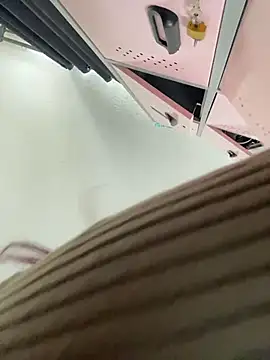 Zoe fire online show from 21, 11, 2025