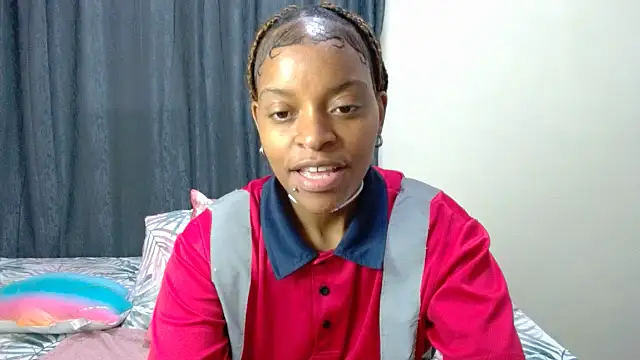 Snapshot of fifiqueen25 chatting on 26, 3, 2026 fifiqueen25 online show from 26, 3, 2026